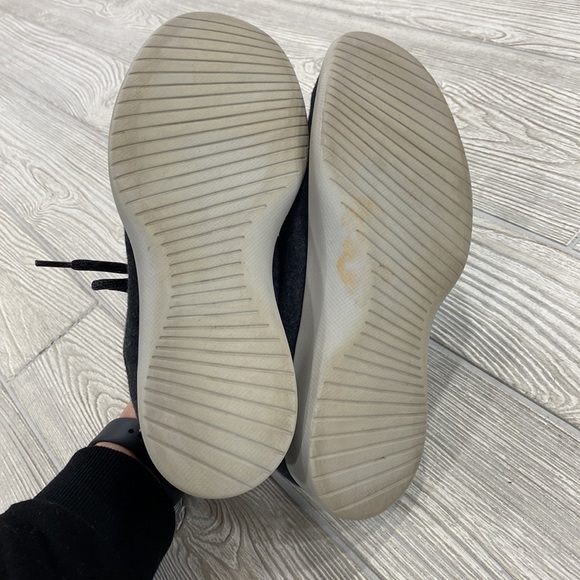 Allbirds Gray Wool Runners Sneakers - womens sz 10 - Picture 7 of 8